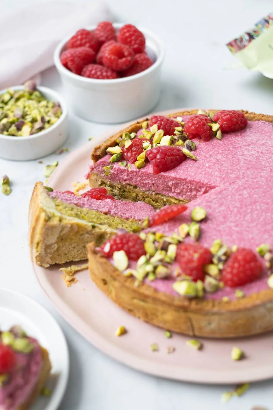 Pistachio raspberry mousse cake