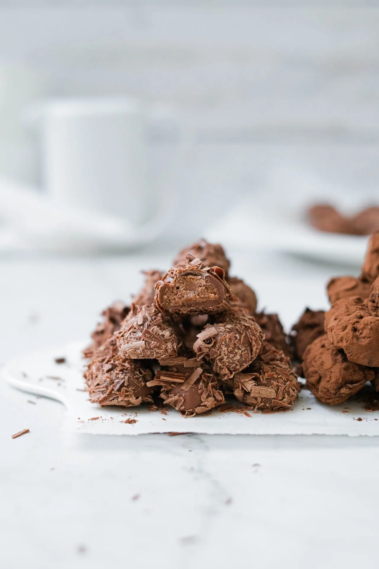 Truffes au chocolat avec praliné aux noisettes