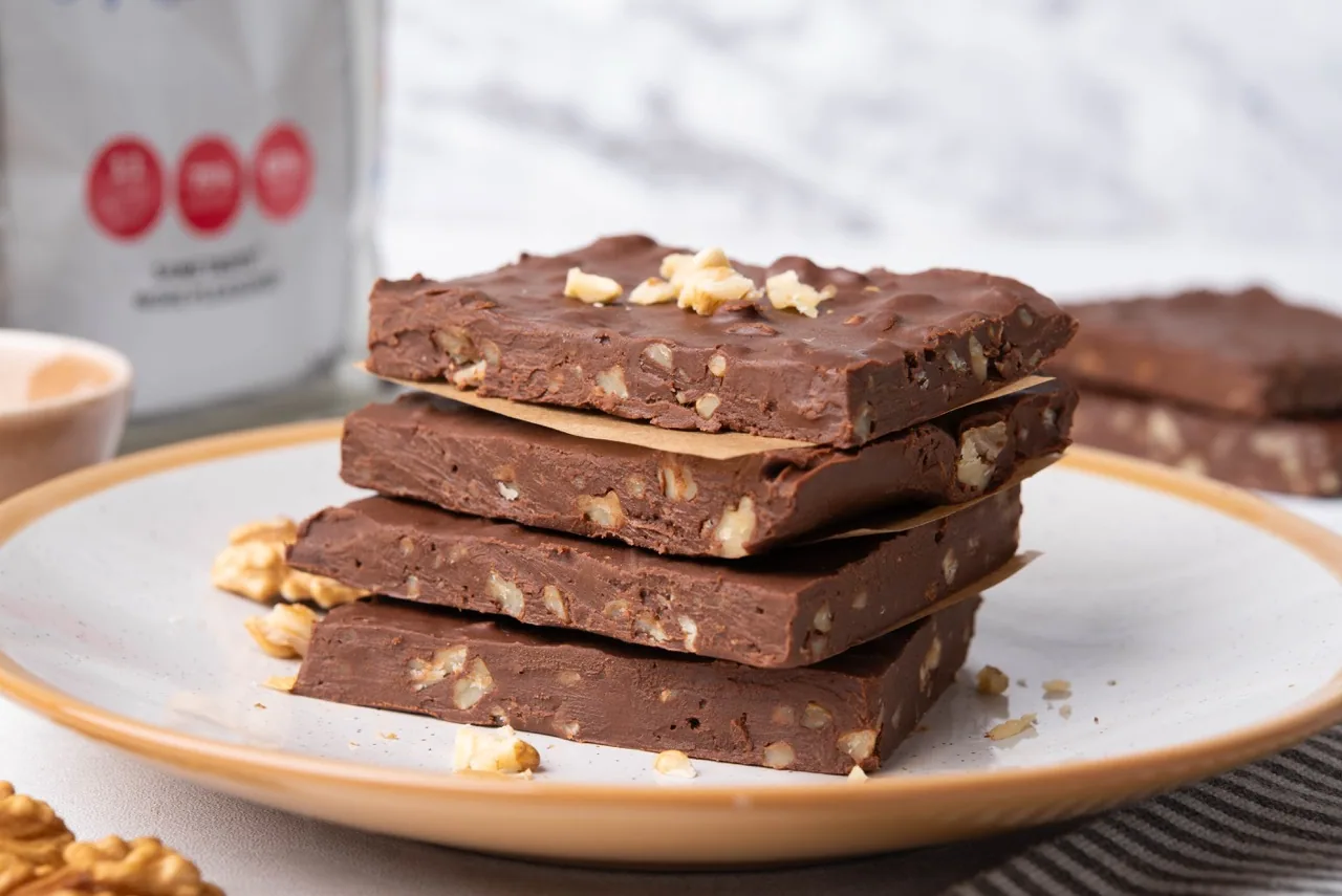 No Bake Chocolate Fudge Bar